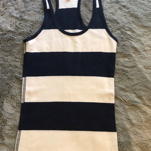 Abercrombie & Fitch Tank Tops.... ☀️☀️☀️☀️☀️ - Picture 4 of 4